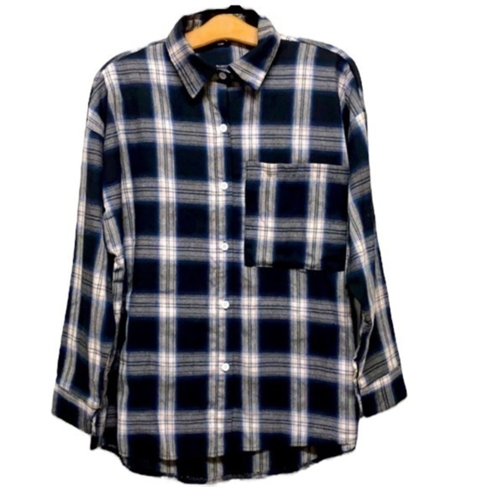 Men’s plaid button down shirt 75/23/2% cotton/poly/spandex sz Med NWOT‎ (M-033)